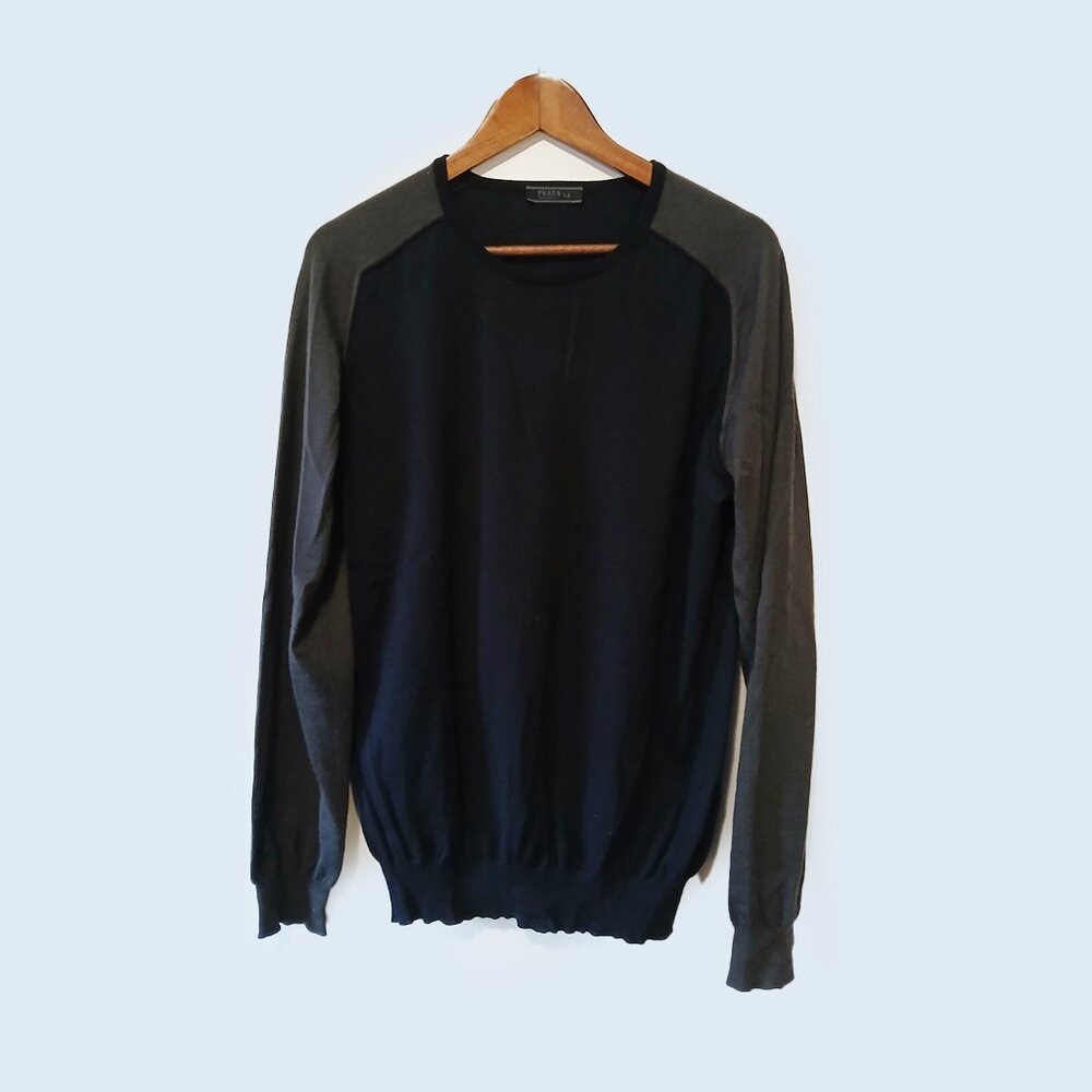 PRADA - Cashmere silk navy sweater - Sz 54 (fits M)